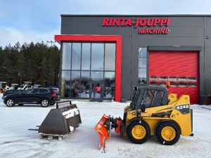 GEHL 4240 / Aura, Uudet renkaat, kauha, Piikit!, Mini-loaders