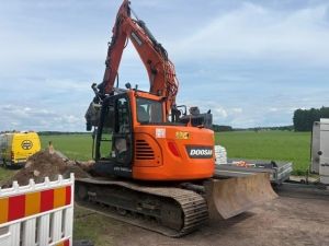 Doosan DX140LCR-5 ENGCONILLA