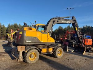 VOLVO EW 140 D / Pyörittäjä, Kauha, Rasvari