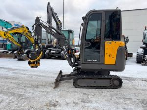 Volvo EC18C Pyörittäjällä