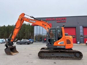 Doosan DX 140 LCR-5/ Kallistuva kauha, Pienet tunnit