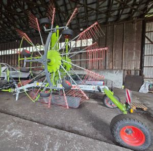 CLAAS Liner 3100, Fältodlingsmaskiner