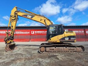 CAT 320DLRR PYÖRITTÄJÄLLÄ, Crawler excavators