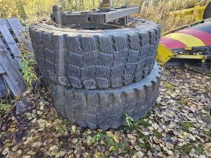 [OTHER] Renkaat 20.5R25, Equipments for construction machines