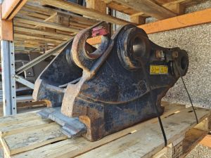 ROTOTILT S70 pikakiinnike hydraulinen, Equipments for construction machines