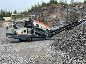 Metso Lokotrack ST2.8, Seulat / Seulakauhat
