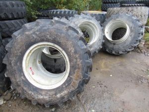 [OTHER] PARIPYÖRÄT 420/85R24, Equipments for construction machines
