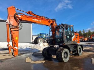 Hitachi ZX155W-7 STAGE 5, TULOSSA