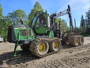 JOHN DEERE 1210e, Forwarders