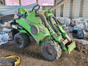 AVANT M520, Mini-loaders