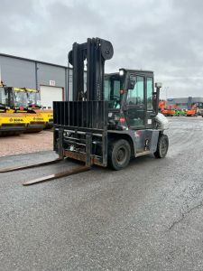 NISSAN L1 F6 F70 Y, Dieseltruckar