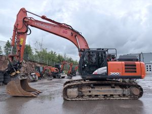 Hitachi ZX 300 LC-6