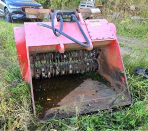 ALLU SM 2-12 Seulakauha, Buckets / tiltrotators / clamps