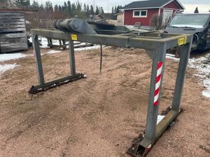 RATAPÖLLIN JAKOLAITE / nipun nostin, Equipments for construction machines