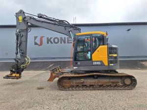 VOLVO ECR145EL PYÖRITTÄJÄLLÄ