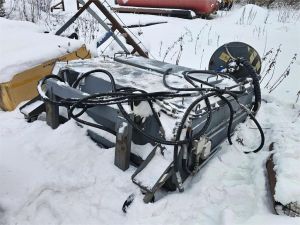 STARK KH1600 Keräävä Harjalaite, Broom draks