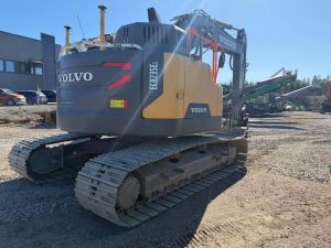 VOLVO ECR 235 E