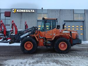 DOOSAN DL200TC VÄHÄN AJETTU, Колесные погрузчики