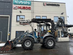 LÄNNEN 8600E PYÖRITTÄJÄ, NOSTIN YM., Backhoe loaders