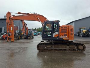 Hitachi ZX225USLC-7