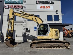 New Holland E235SRLC