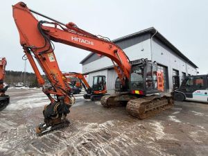 Hitachi ZX 225 US LC-5