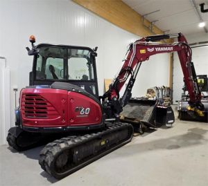 YANMAR SV60-B, Engcon, 5 kauhaa, trukkipiikit, Мини-экскаваторы