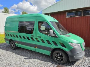 Mercedes-Benz Sprinter Retkeilyauto