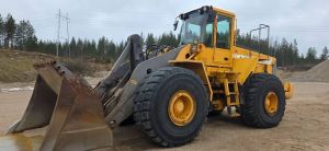 VOLVO L 220 D, Wheel loaders