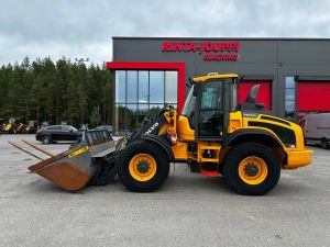 Volvo L 50 H/ 7-työlaitetta, rasvari, vipu-ohjaus,hieno!