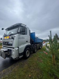 Volvo FH13 8x2