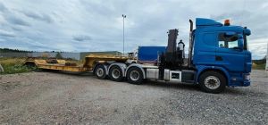 Scania 144 G 8x4, Hiab 330-5, Siimet lavetti, 2-akselinen