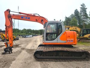 Fiat-Kobelco E135 EVOLUTION LEVEÄT TELAT, TUKISUKSET