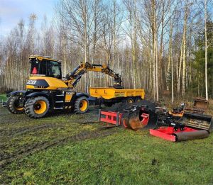JCB Hydradig 110WT 4F, Engcon, Rasvari