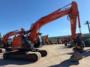 Hitachi ZX 225 US LC-6
