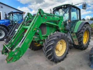 John Deere 6920S ETUKUORMAAJALLA