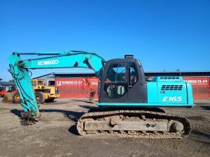 Fiat-Kobelco E165LC KALLISTAJALLA, Telakaivukoneet