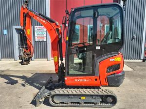 KUBOTA KX019-4 KALLISTAJALLA, PIENET TUNNIT, Minigrävare < 7t