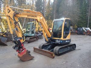 HYUNDAI Robex 60 CR-9 A pyörittäjä, 3 kauhaa ja koura, Mini-excavators < 7t