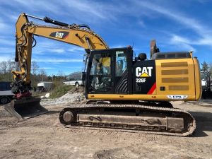 CAT 326 F L