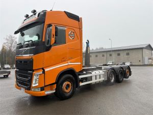 Volvo FH 540 8x4 Tridem AJK koukkulaitteella