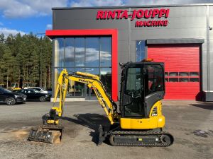 KOMATSU PC 24 MR-5 / Engcon, 3 Kauhaa, Minigrävare < 7t