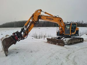 Hyundai 235 LCR - 9