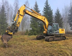 HYUNDAI Robex 210LC-7A, Engcon, 2 kauhaa, Eberspächer, Bandburna grävmaskiner