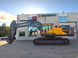 Volvo EC 480 E L Stage 5, vähän ajettu