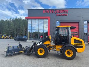 JCB 409 / Aura, Kauha, Hiekoitin, Hyvät renkaat!
