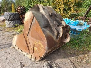 [OTHER] NTP40 kauha, Buckets / tiltrotators / clamps