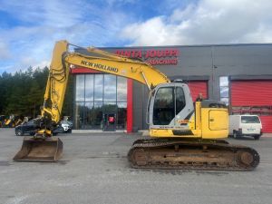 New Holland E 225 B SR / Engcon, Kauha, Rasvari