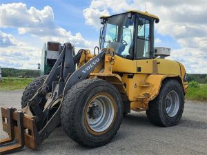 Volvo L45, Kauha, Trukkipiikit