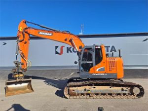 DOOSAN DX235LCR-5 HYVÄT VARUSTEET